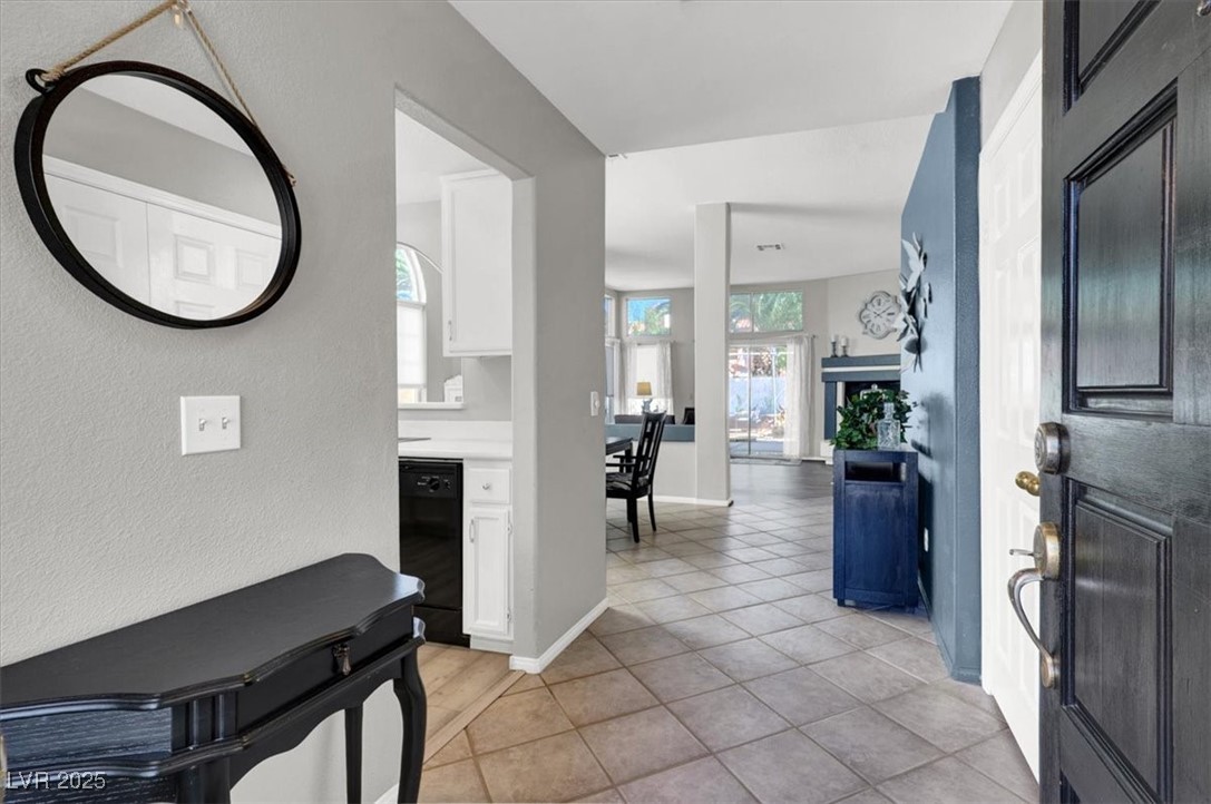 8236 Hollow Wharf Drive