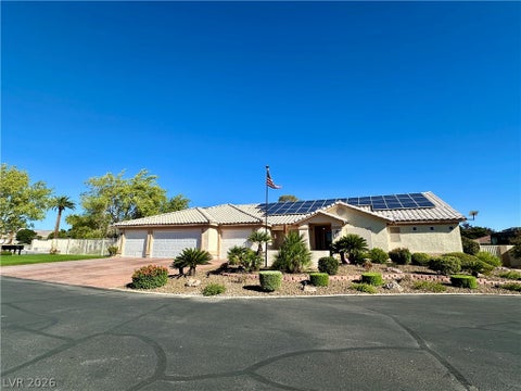 Homes For Sale - 8850 S Tenaya Way<br/> Las Vegas, NV 89113