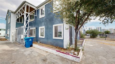 Apartment For Rent - 530 E Oakey Boulevard #C<br/> Las Vegas, NV 89104