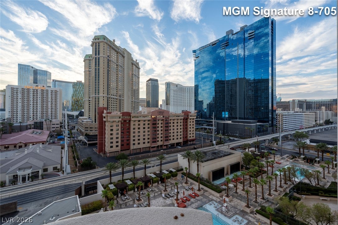 135 E Harmon Avenue 805