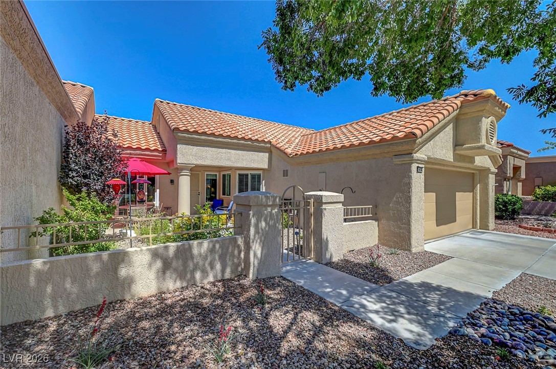 2456 Desert Butte Drive