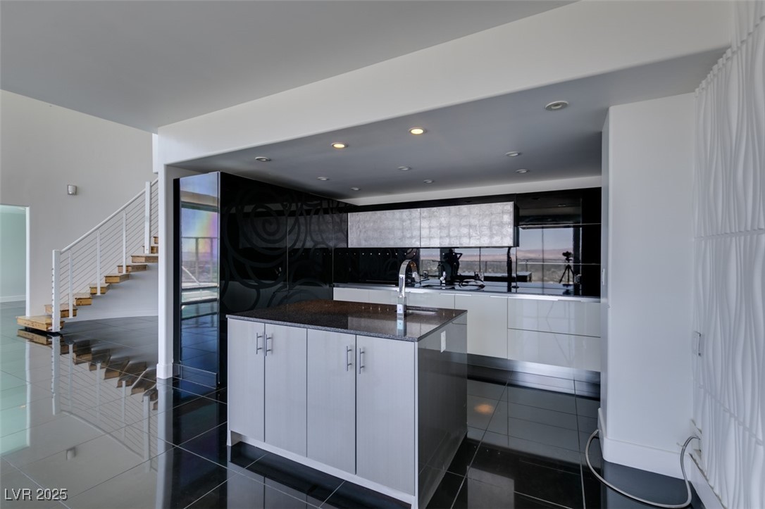 3111 Bel Air Drive 28D