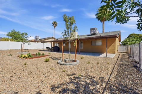 Tiny photo for 516 N Summit Drive, Henderson, NV 89002 (MLS # 2801090)