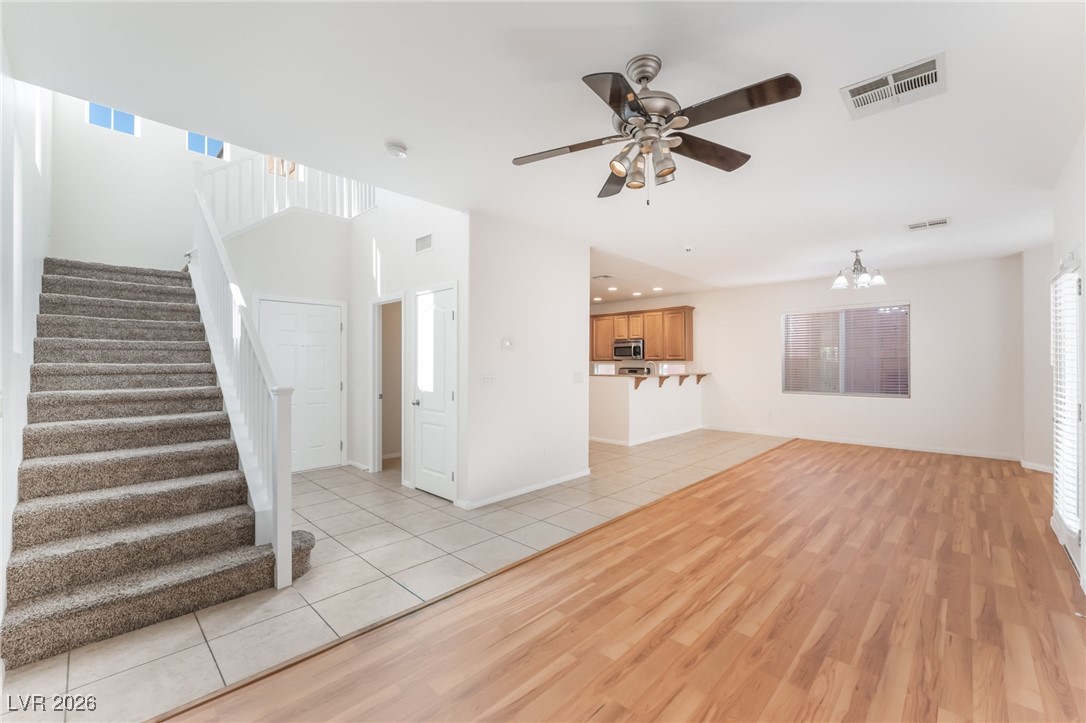 9328 Daffodil Sun Avenue