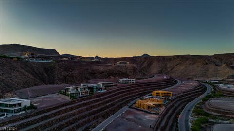 Photo of 8 Hidden Heights Court, Henderson, NV 89012 (MLS # 2565881)