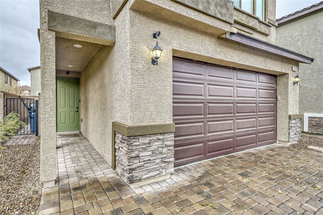 9243 Black Diamond Street