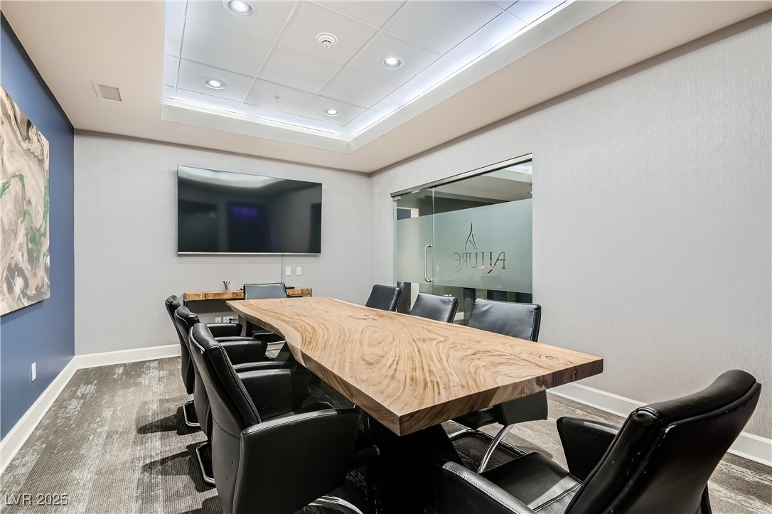 200 W Sahara Avenue 1102