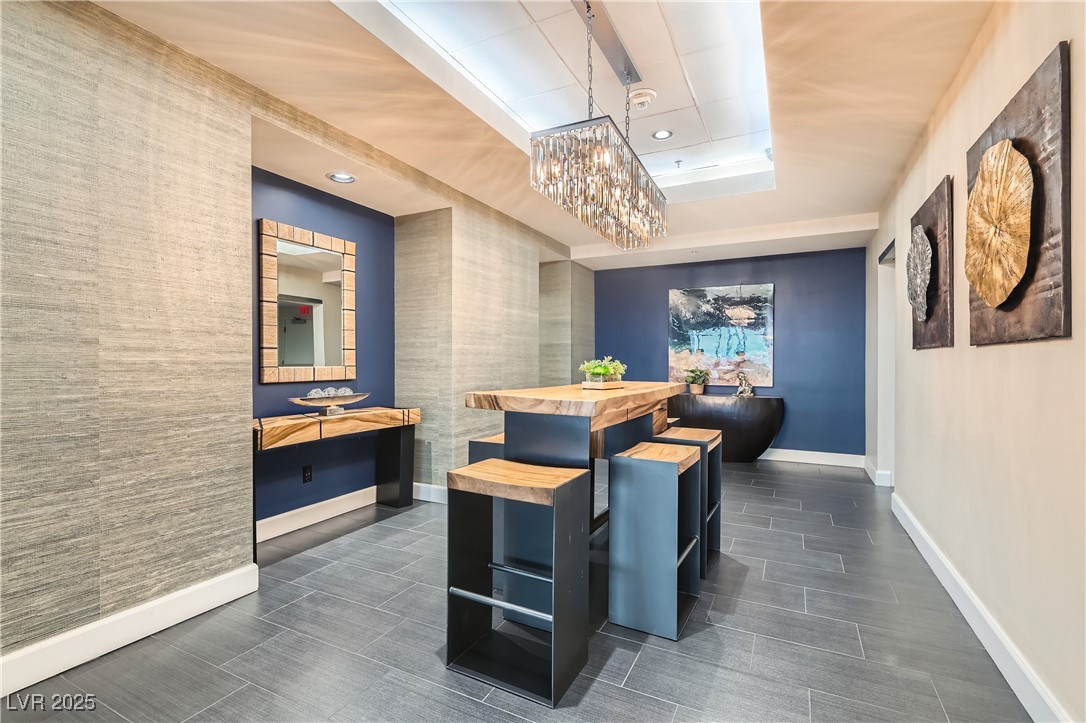 200 W Sahara Avenue 1102