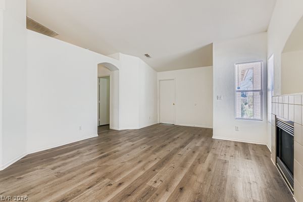 884 Cozy Valley Street