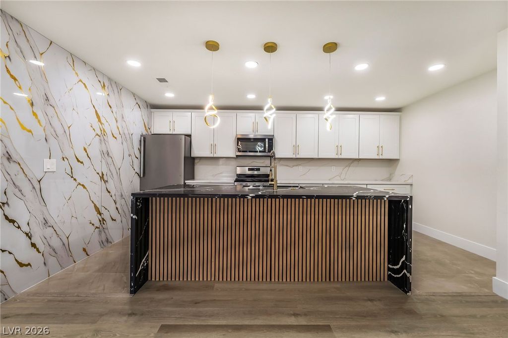 Photo of 2200 S Fort Apache Road #2073, Las Vegas, NV 89117 (MLS # 2776536)