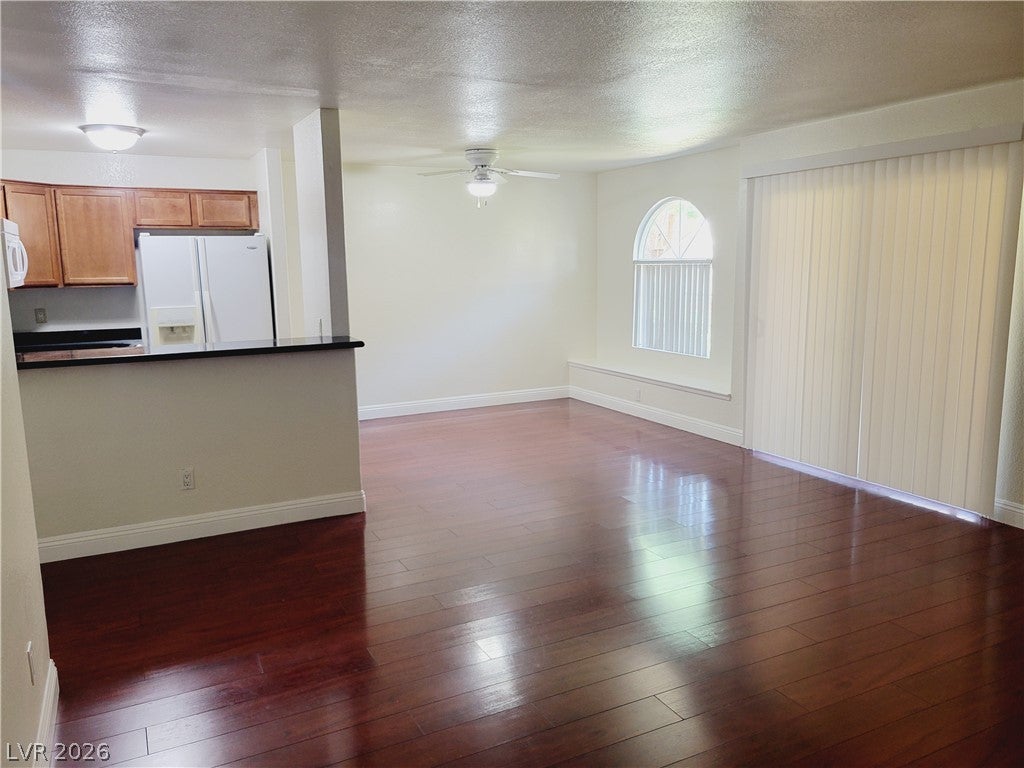 9325 W Desert Inn Road 178