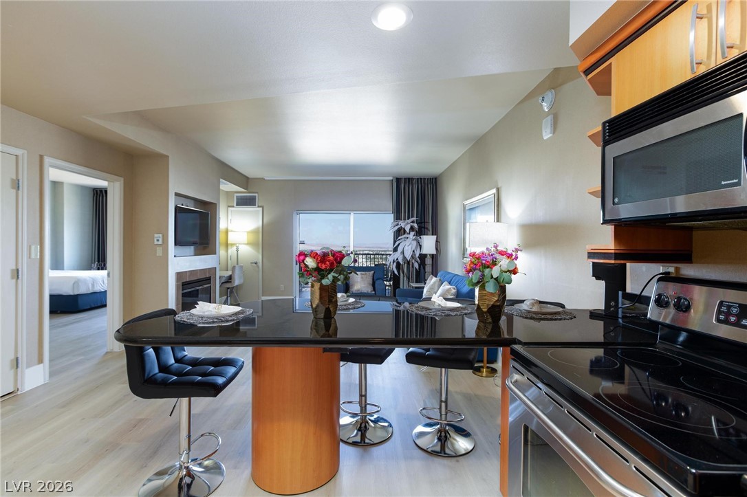 211 E Flamingo Road 1511