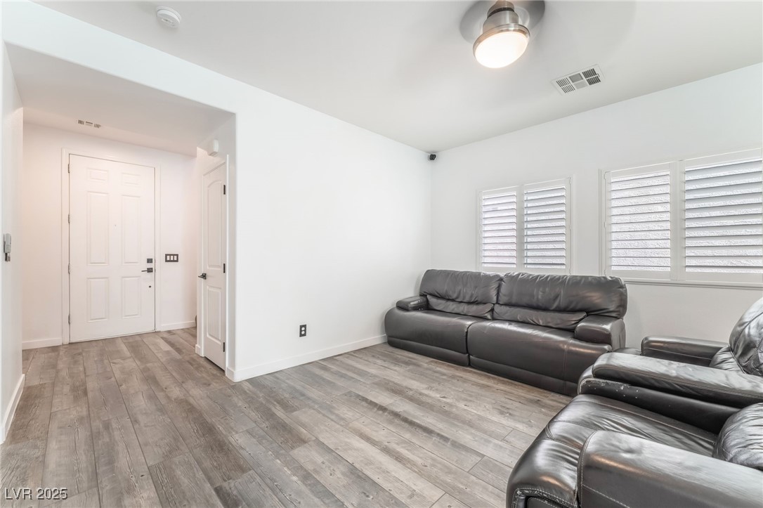 Properties 4 10220 Cougar Crossing Street