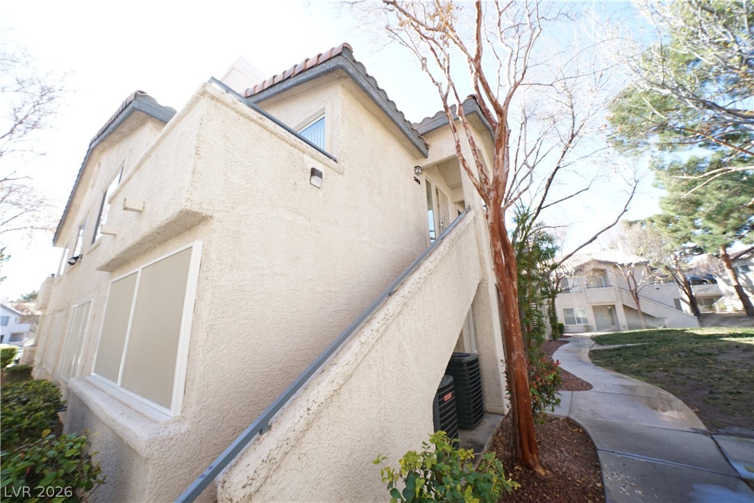 3054 Tarpon Drive 203