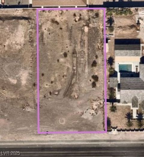 Photo of 470 E Paradise Hills Drive, Henderson, NV 89002 (MLS # 2659970)