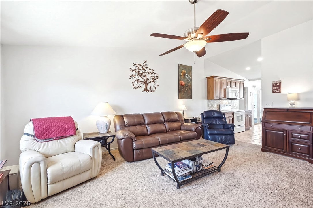 1872 Maricopa Drive