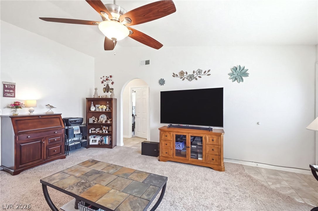 1872 Maricopa Drive