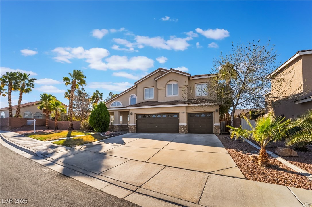 2241 Verde Cape Avenue