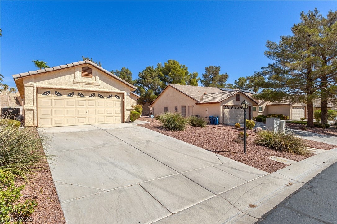 4920 Winterset Drive