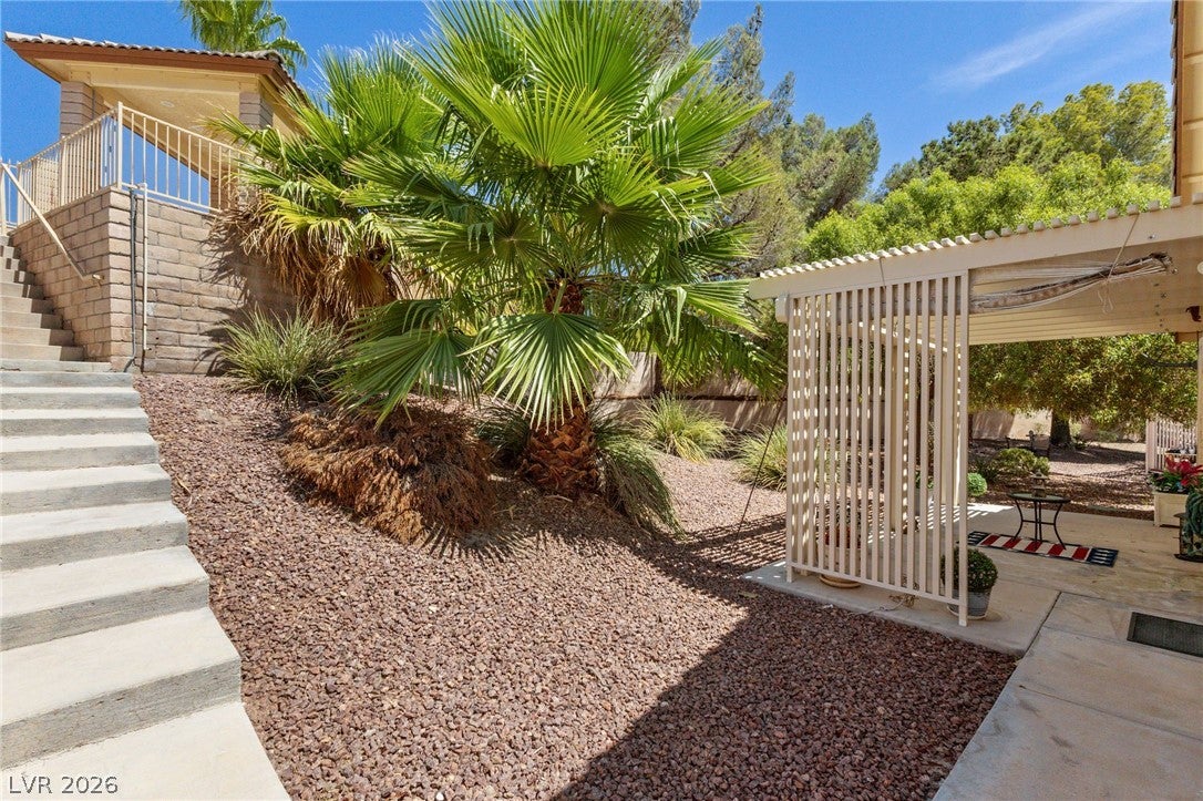 4920 Winterset Drive