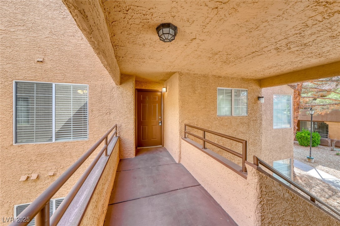 2200 S Fort Apache Road 2209