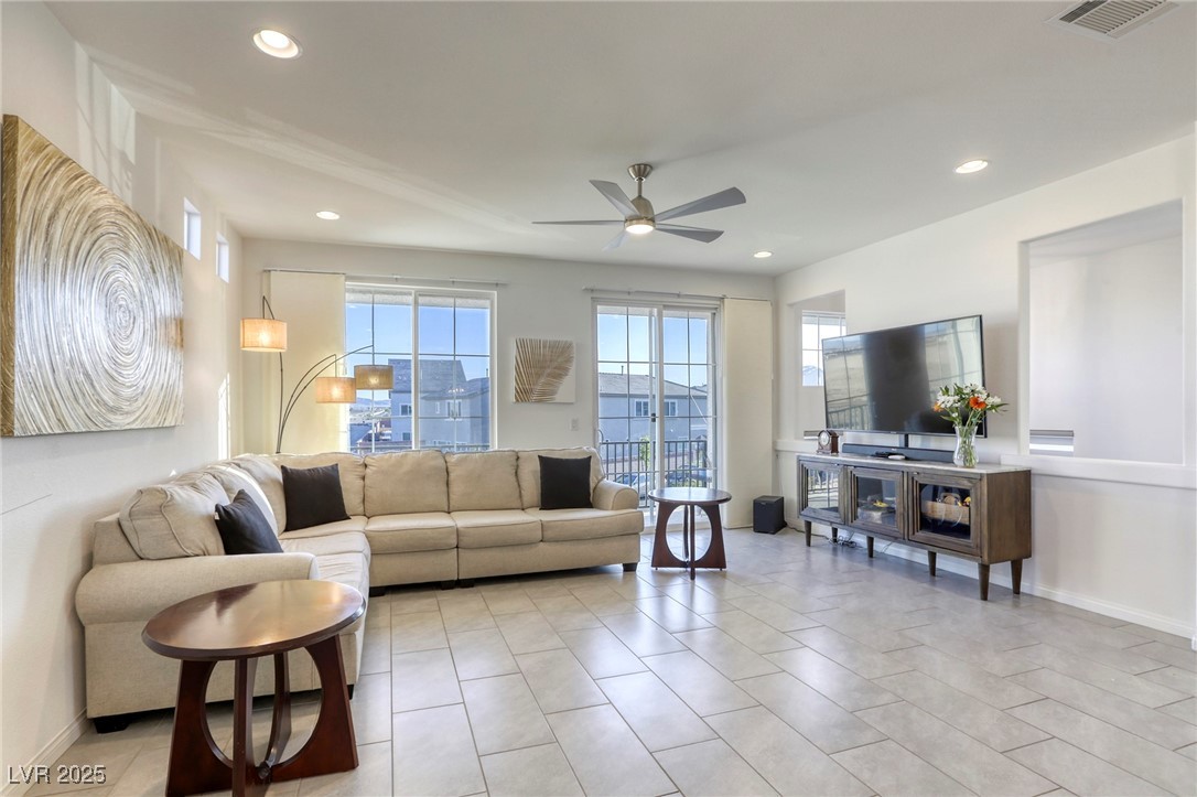 5368 Knitmore Court, Las Vegas, Nevada image 3