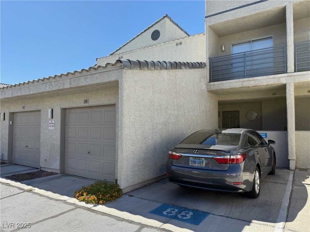 6250 W Flamingo Road 88