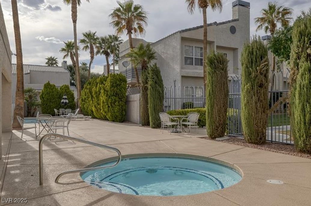 6250 W Flamingo Road 88