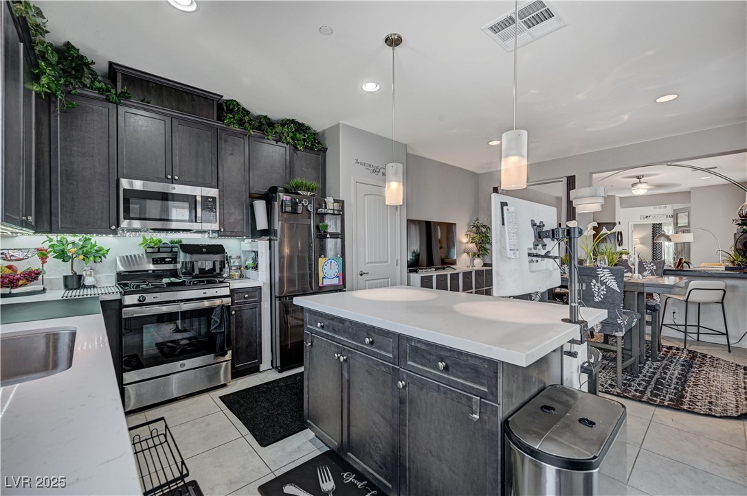 76 Summer Rhapsody Avenue, Henderson, Nevada image 16