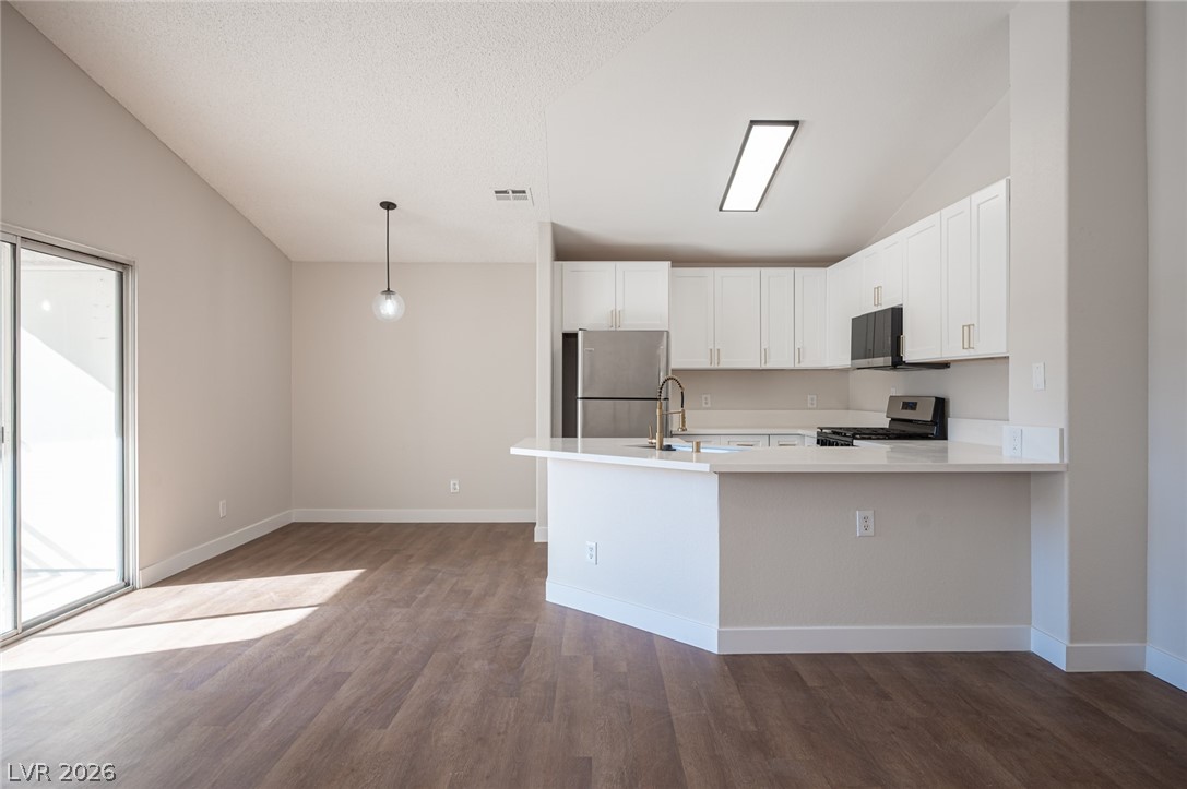 7904 Ryandale Circle 202