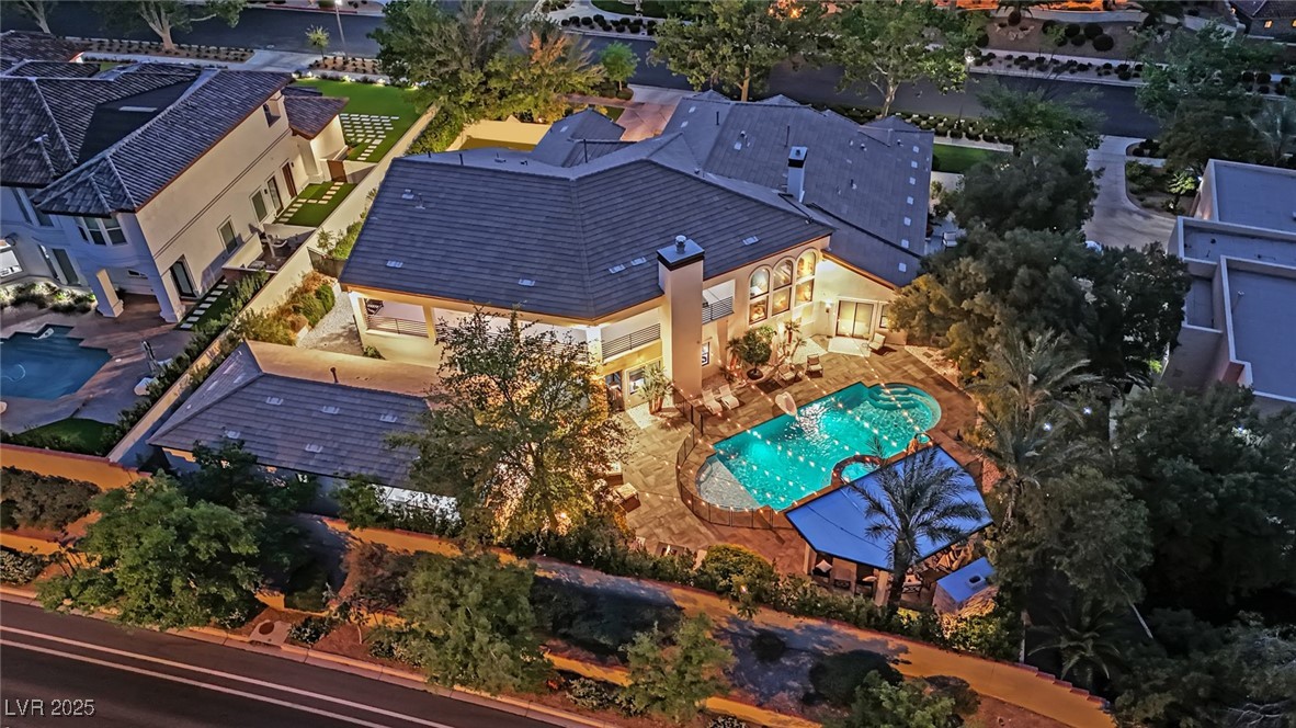 2208 Point Rock Lane