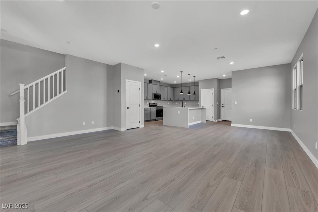 514 Fairview Hills Street