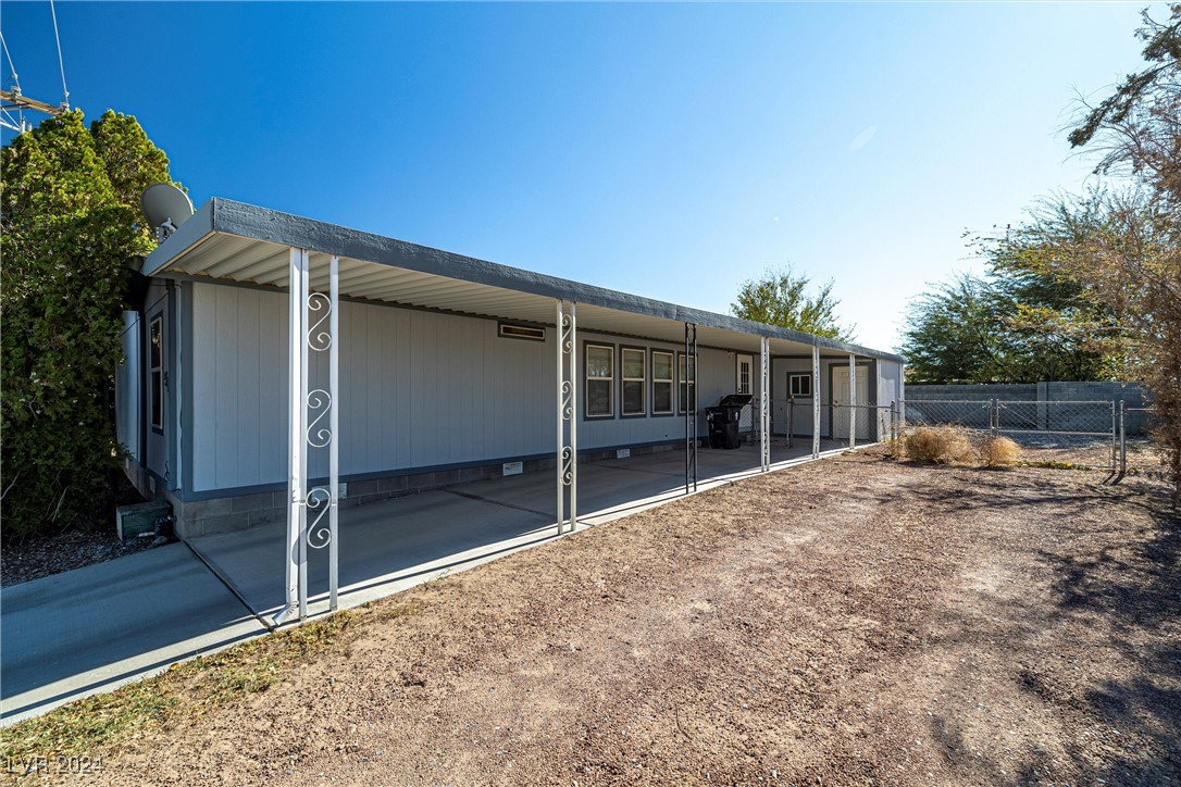 511 E Simkins Road, Pahrump, Nevada image 2