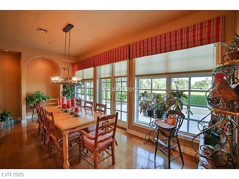 22 Burning Tree Court