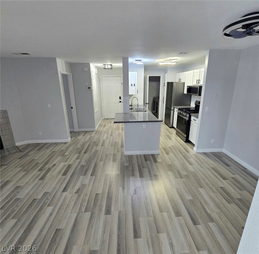 2200 S Fort Apache Road 2157