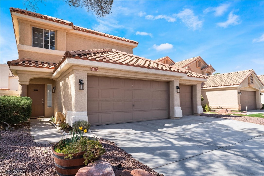 1617 Royal Canyon Drive