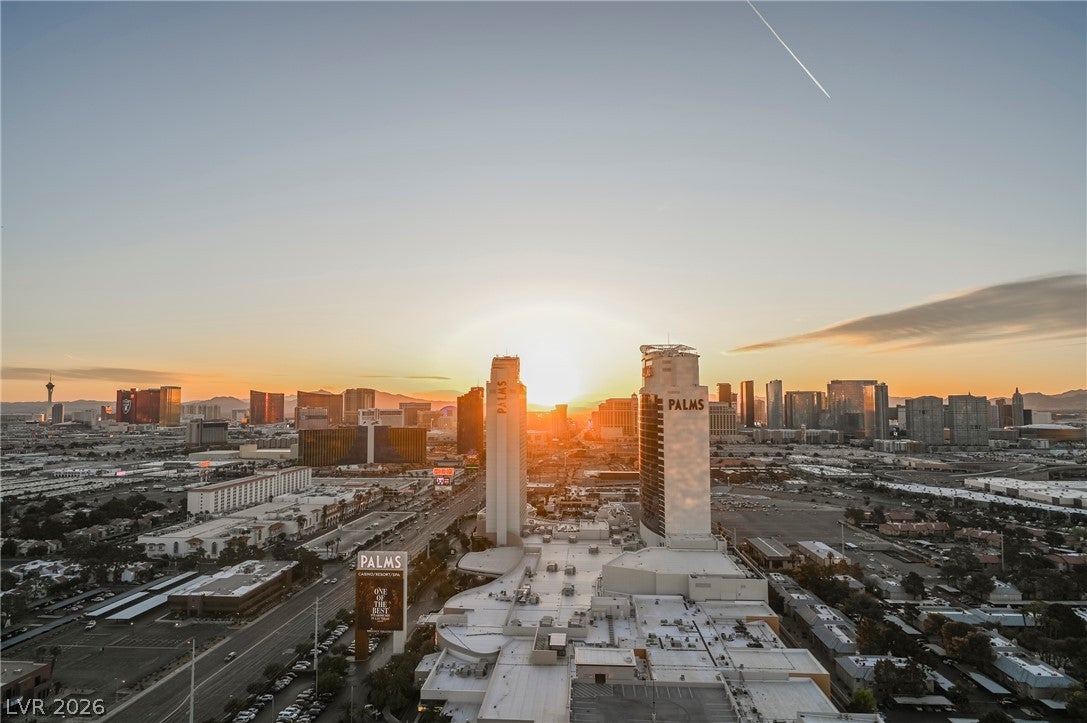 4381 W Flamingo Road 3008