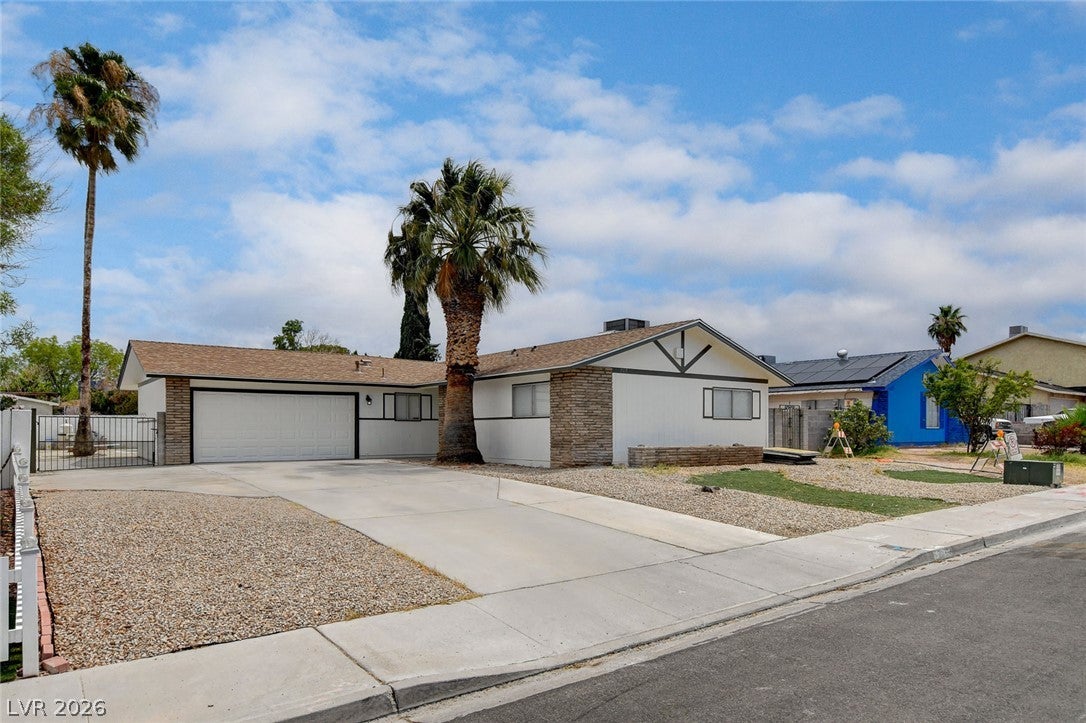 717 Palmhurst Drive