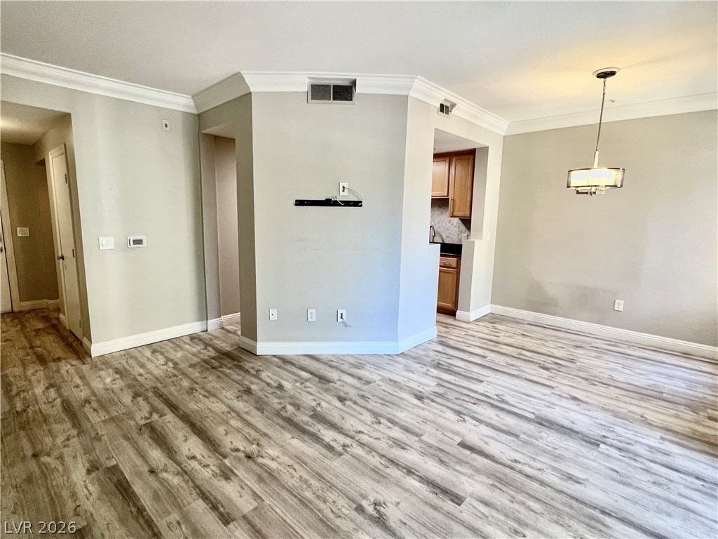 260 E Flamingo Road 202