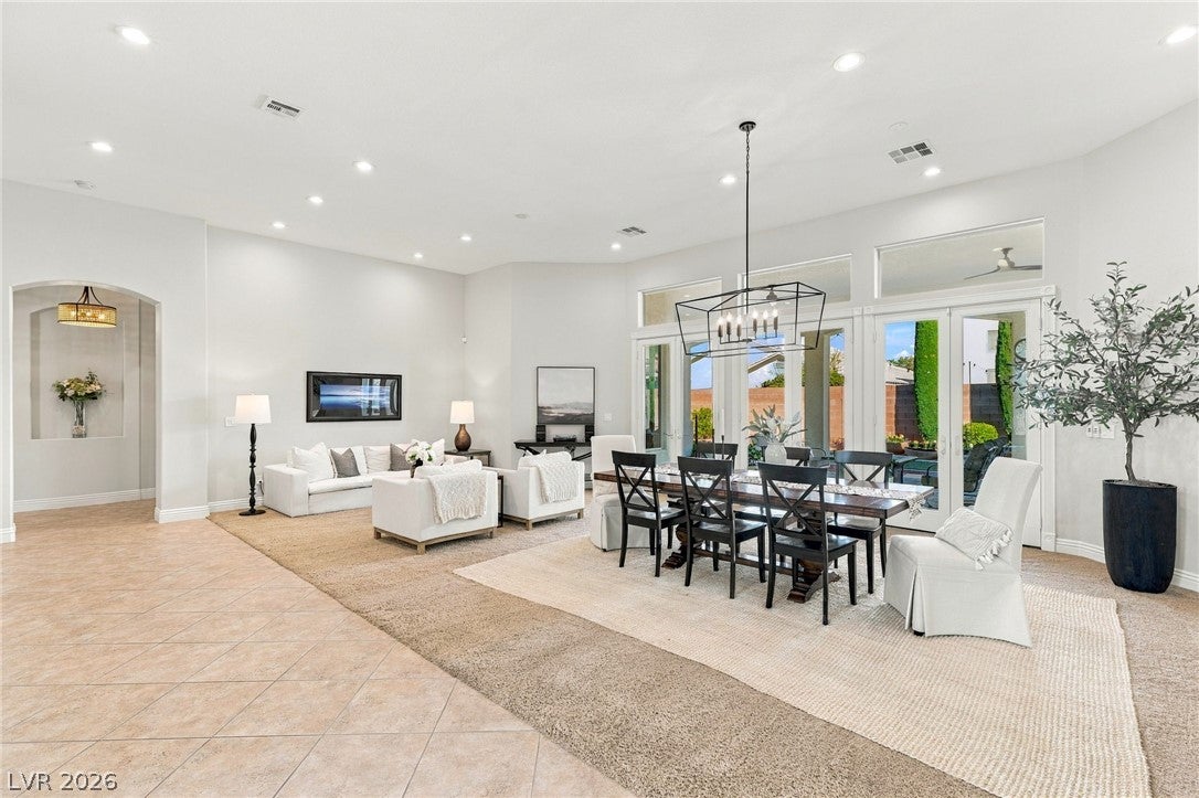 210 Torrey Morgan Way