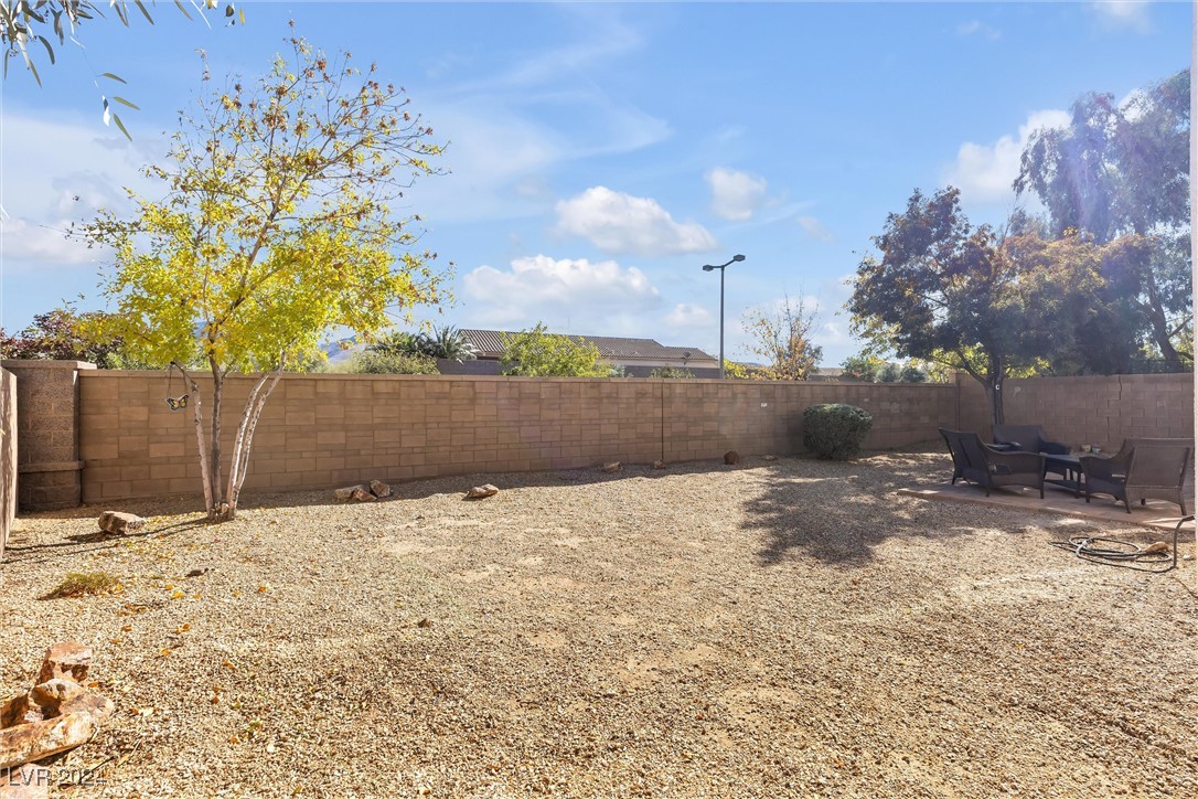 2712 Holmfault Street, Henderson, Nevada image 28