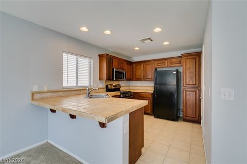 Homes For Rent - 8433 Spencer Canyon Street<br/> Las Vegas, NV 89166