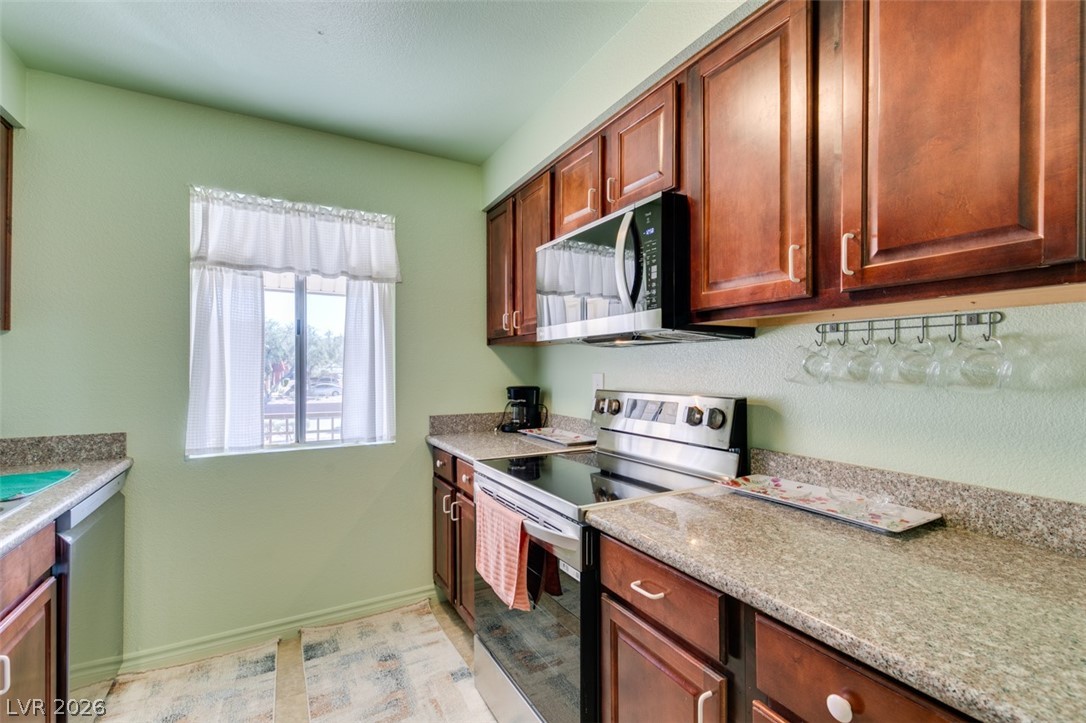 5060 Indian River Drive 372