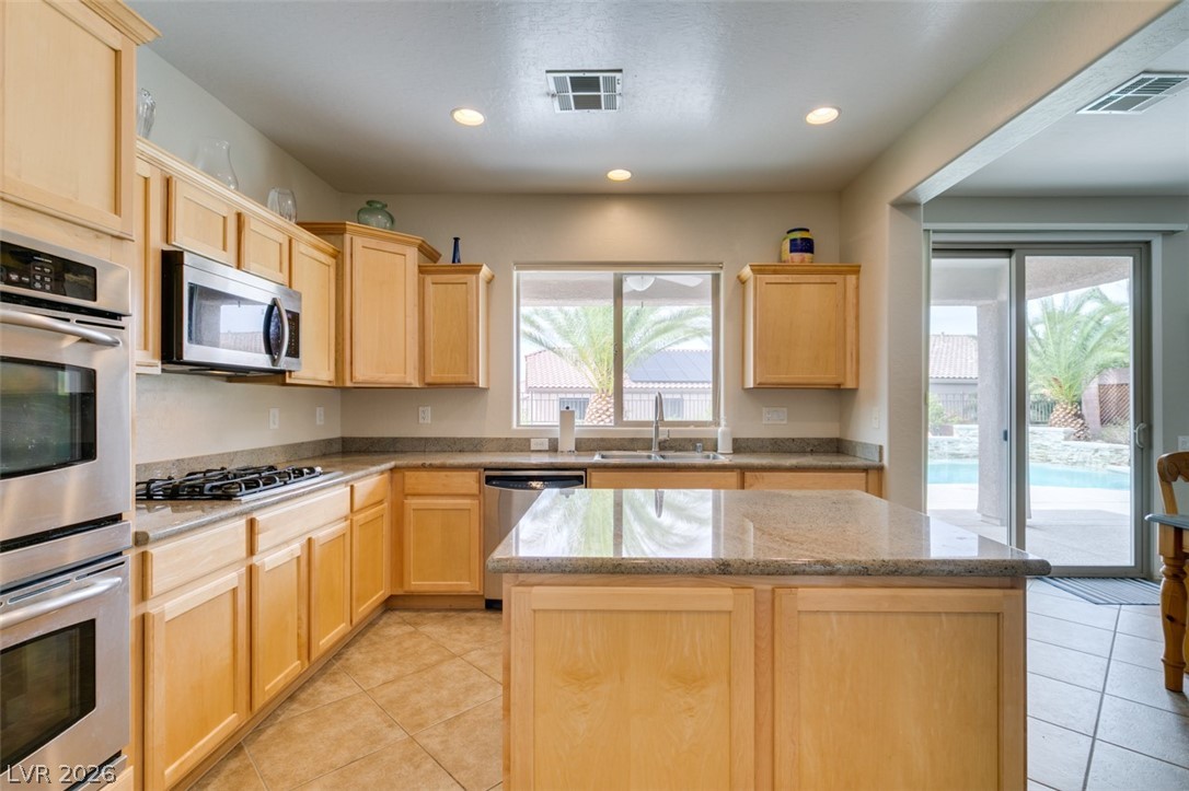2540 Calanques Terrace