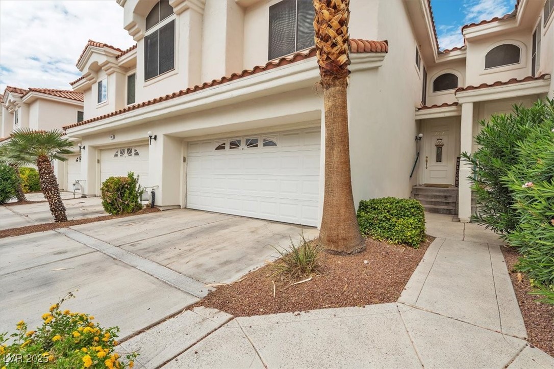 7632 Rolling View Drive 202