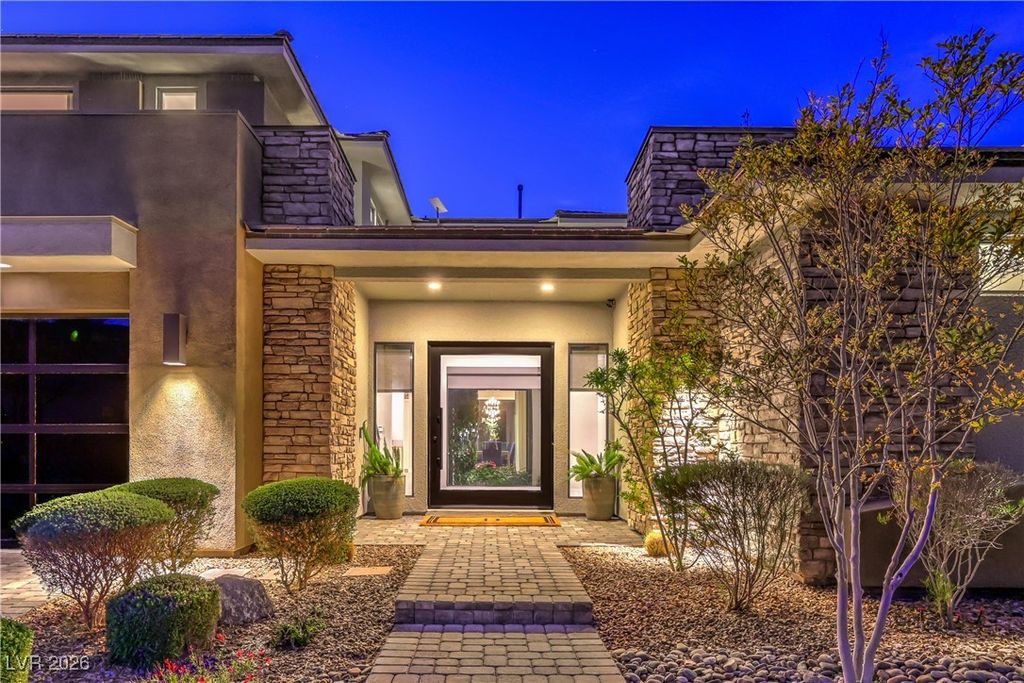 Photo of 10 SUGARBERRY Lane, Las Vegas, NV 89135 (MLS # 2745923)