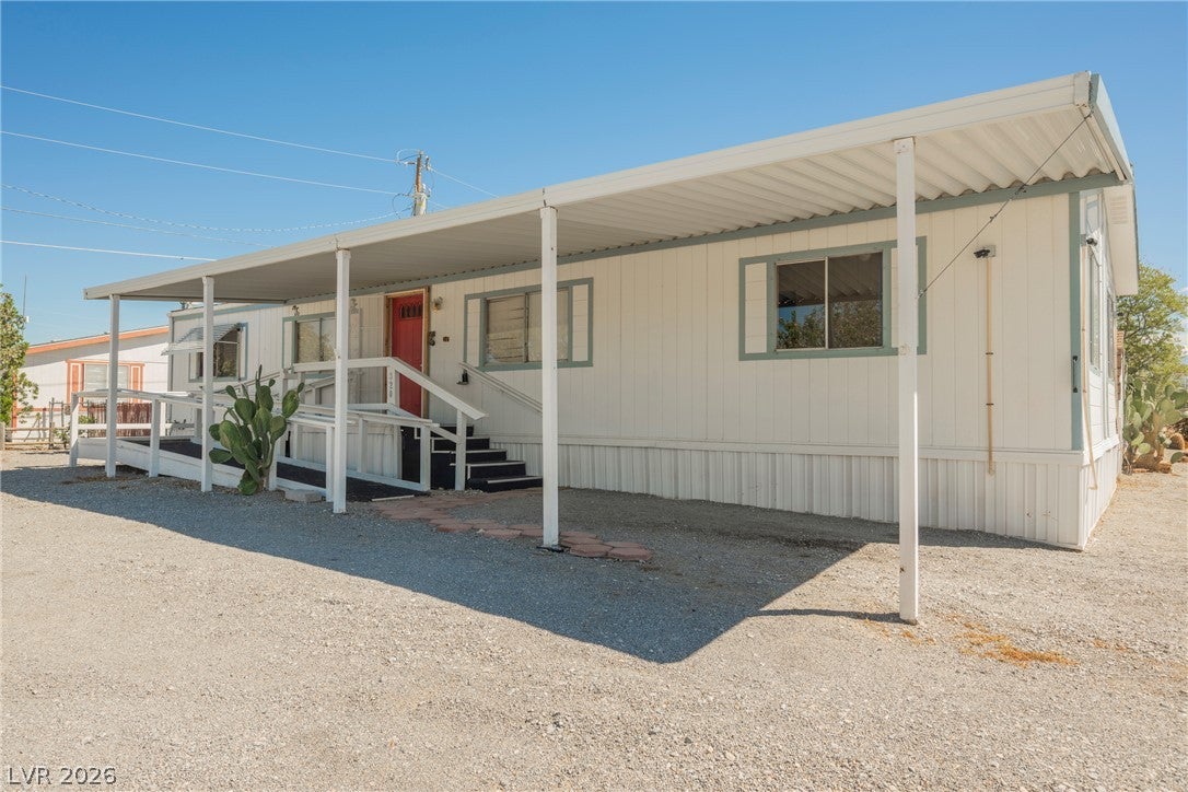 320 Kite Street