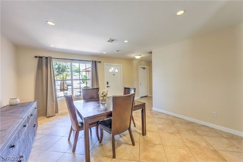 Tiny photo for 33 TRAILSIDE Court, Henderson, NV 89012 (MLS # 2796551)