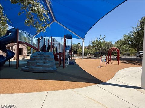 Tiny photo for 33 TRAILSIDE Court, Henderson, NV 89012 (MLS # 2796551)