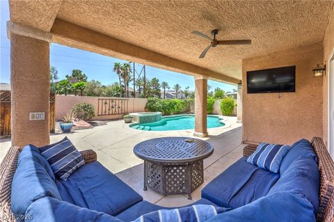 Tiny photo for 33 TRAILSIDE Court, Henderson, NV 89012 (MLS # 2796551)